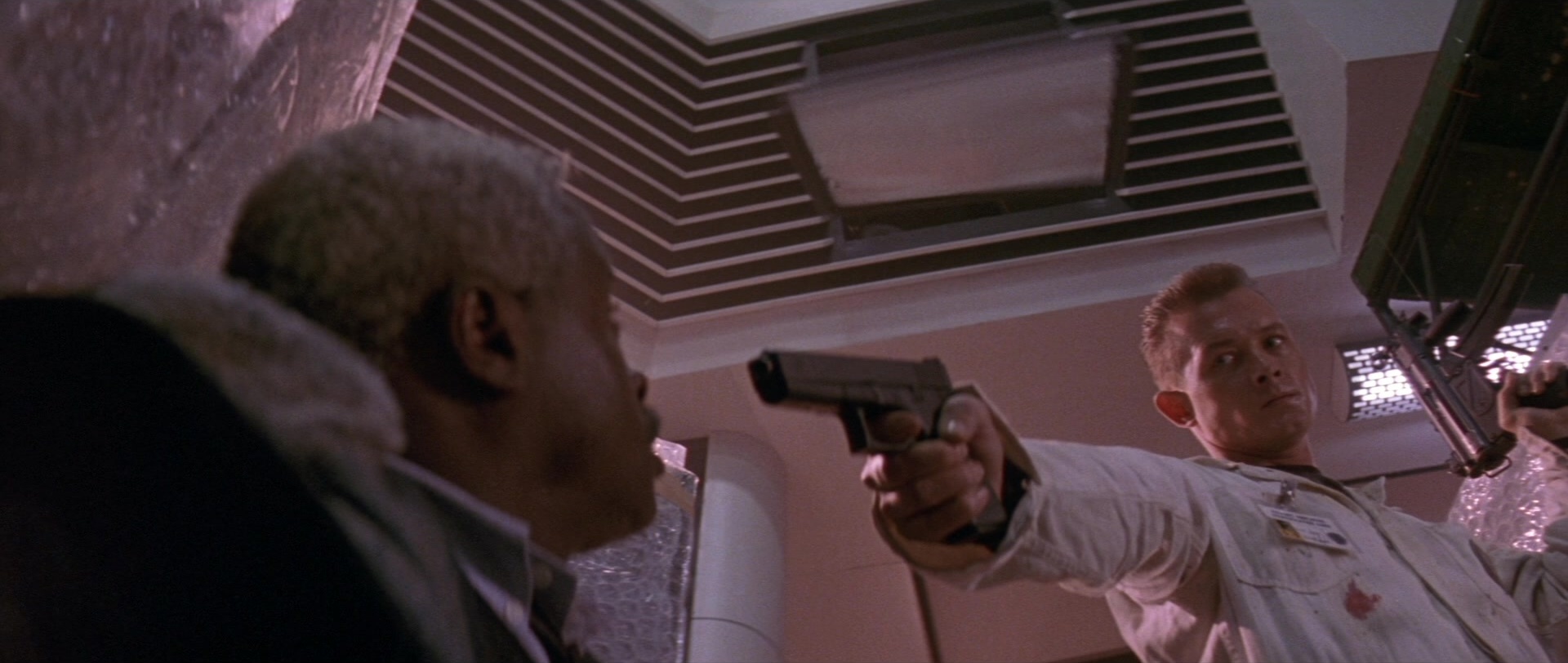 Die Hard 2 (1990), wide, 2.36:1 — film still