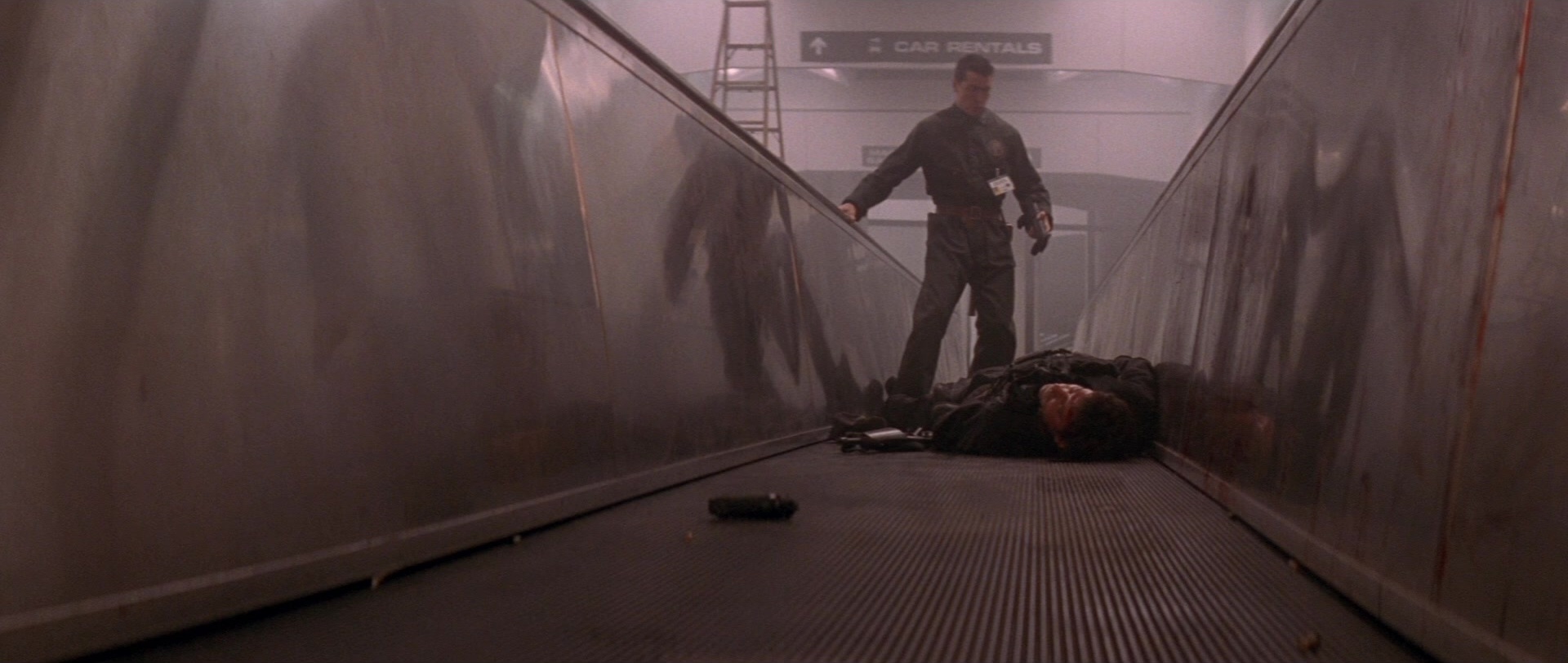 Die Hard 2 (1990), wide, 2.36:1 — film still