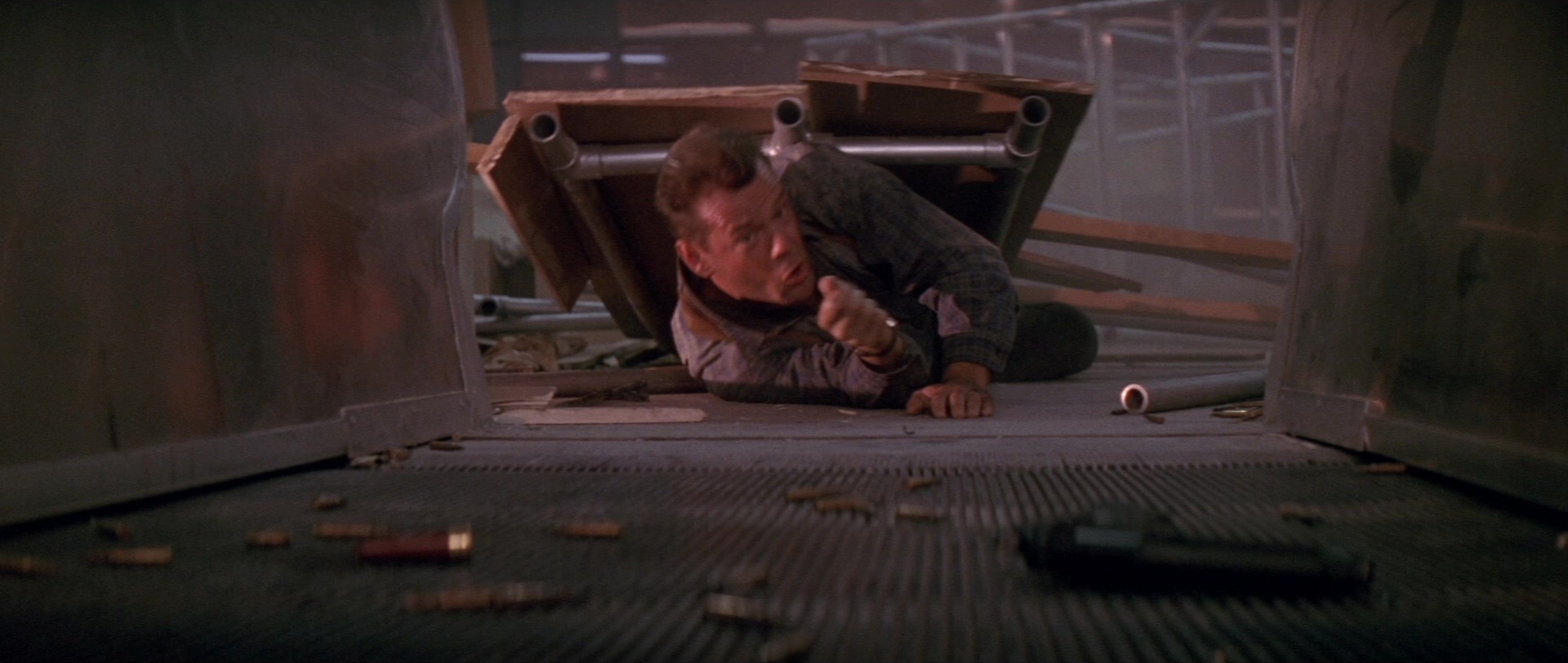 Die Hard 2 (1990), wide, 2.36:1 — film still