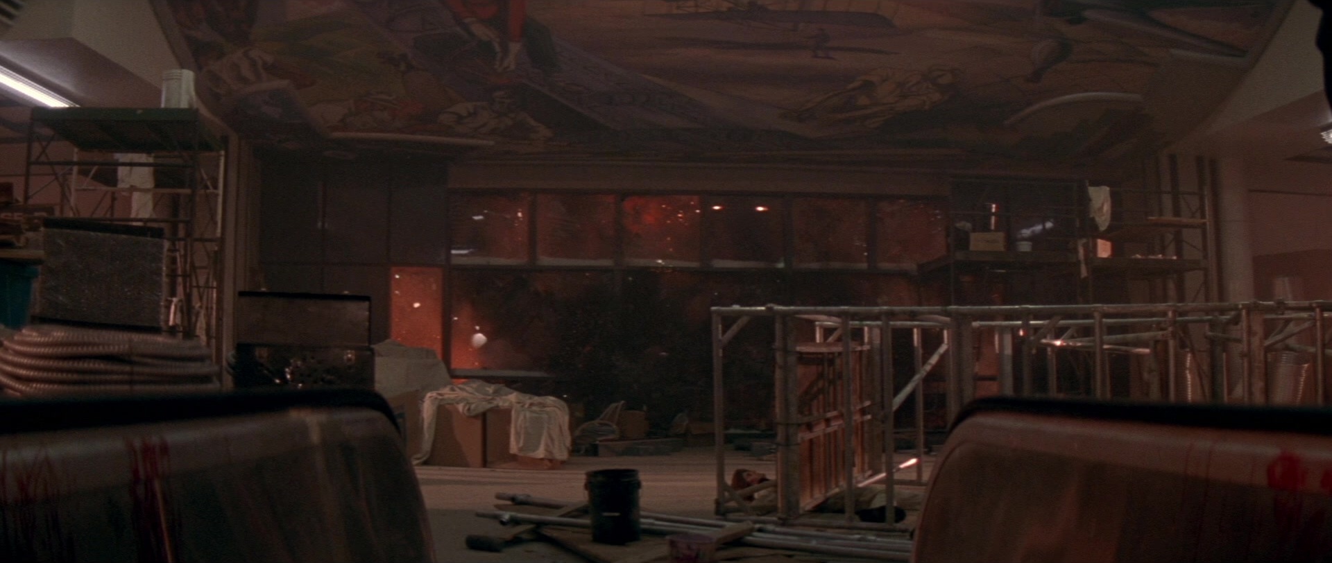 Die Hard 2 (1990), wide, 2.36:1 — film still