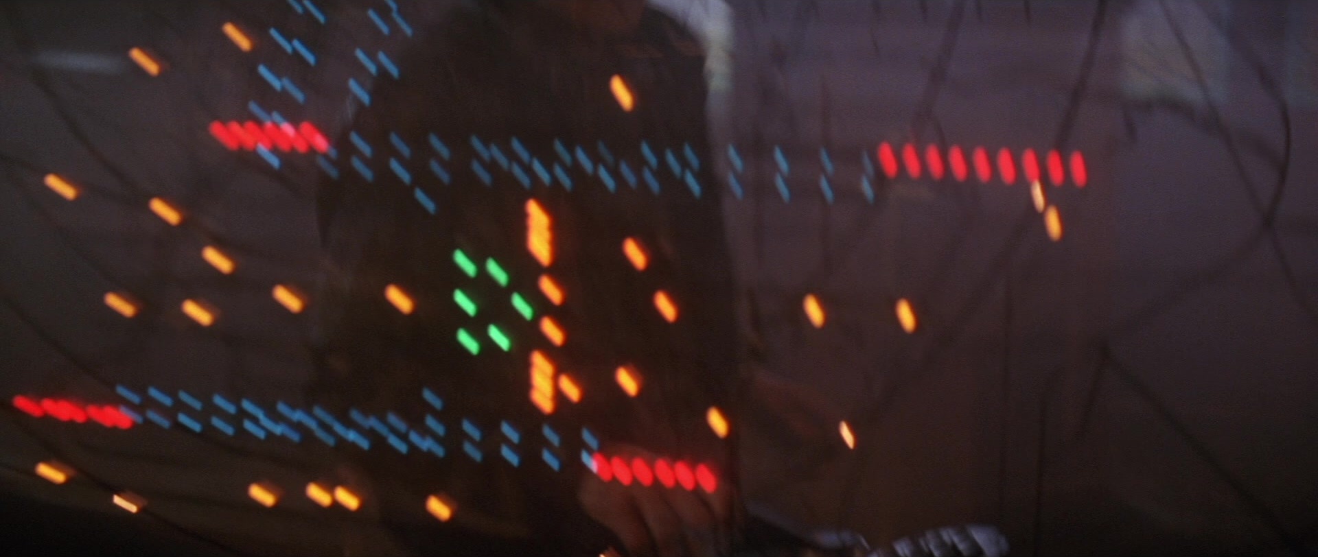 Die Hard 2 (1990), wide, 2.36:1 — film still