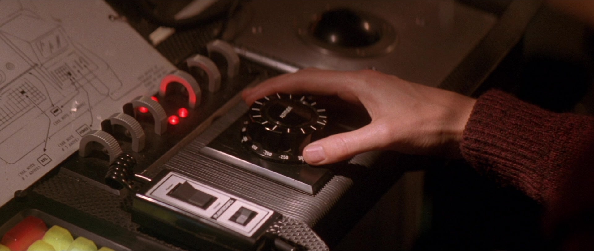 Die Hard 2 (1990), unknown, 2.36:1 — film still