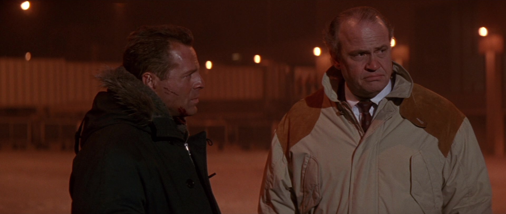 Die Hard 2 (1990), wide, 2.36:1 — film still