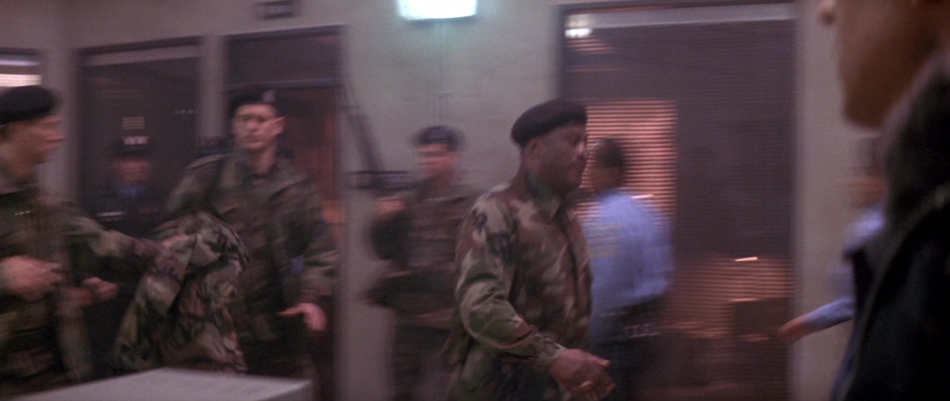 Die Hard 2 (1990), wide, 2.36:1 — film still