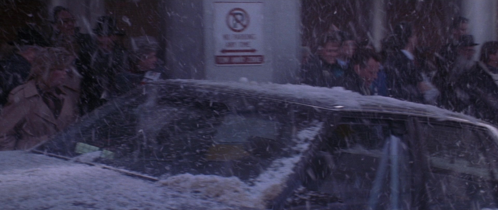 Die Hard 2 (1990), wide, 2.36:1 — film still