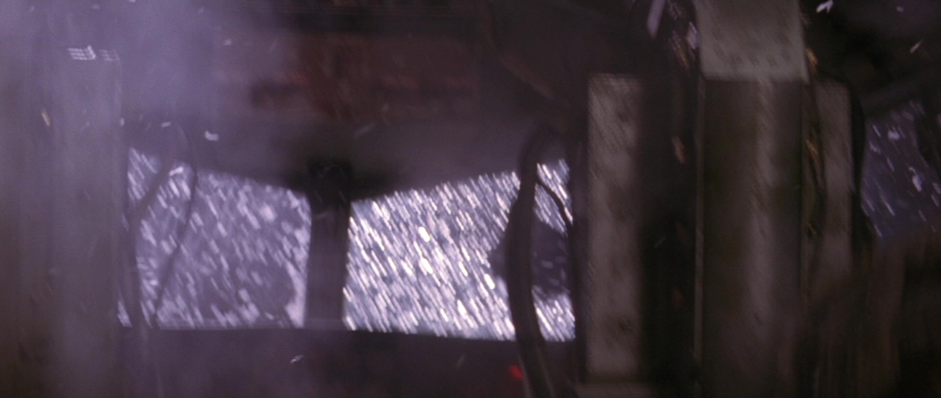 Die Hard 2 (1990), wide, 2.36:1 — film still