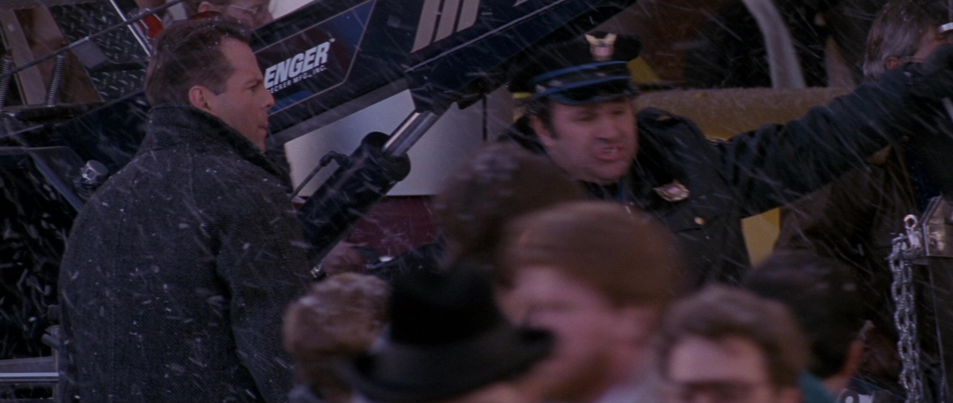 Die Hard 2 (1990), wide, 2.36:1 — film still