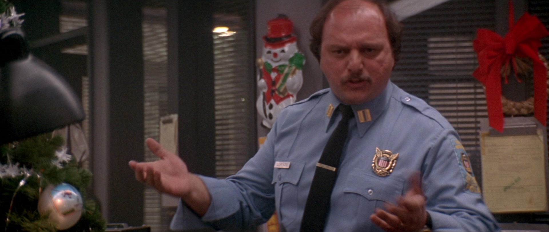 Die Hard 2 (1990), wide, 2.36:1 — film still