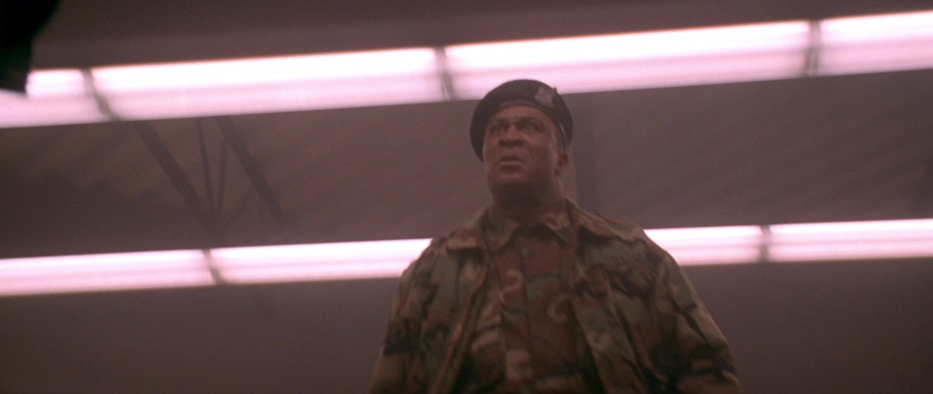 Die Hard 2 (1990), wide, 2.36:1 — film still