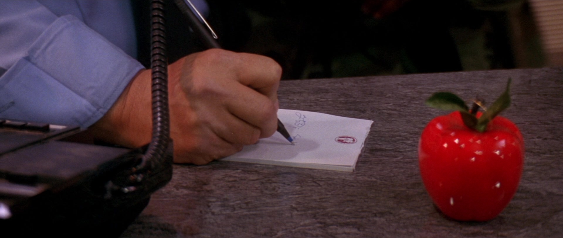Die Hard 2 (1990), wide, 2.36:1 — film still