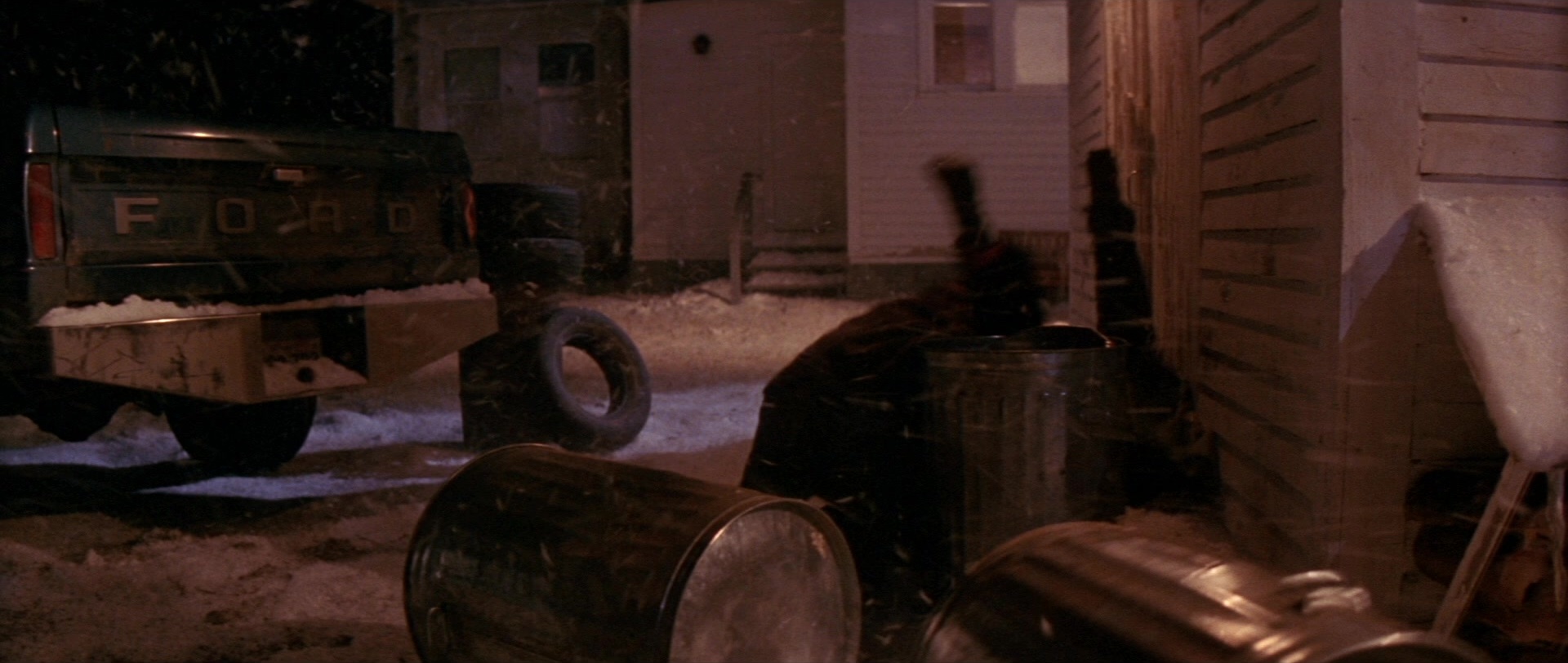 Die Hard 2 (1990), wide, 2.36:1 — film still