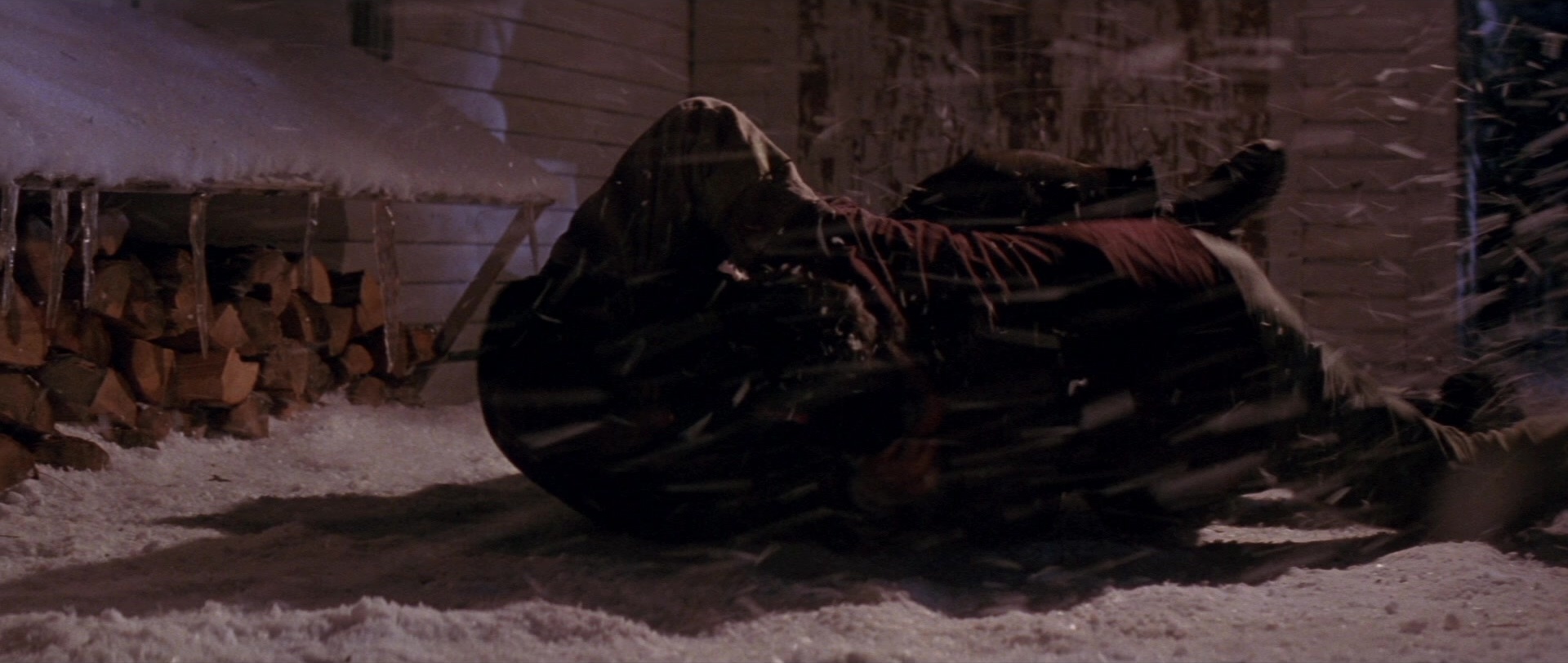 Die Hard 2 (1990), wide, 2.36:1 — film still