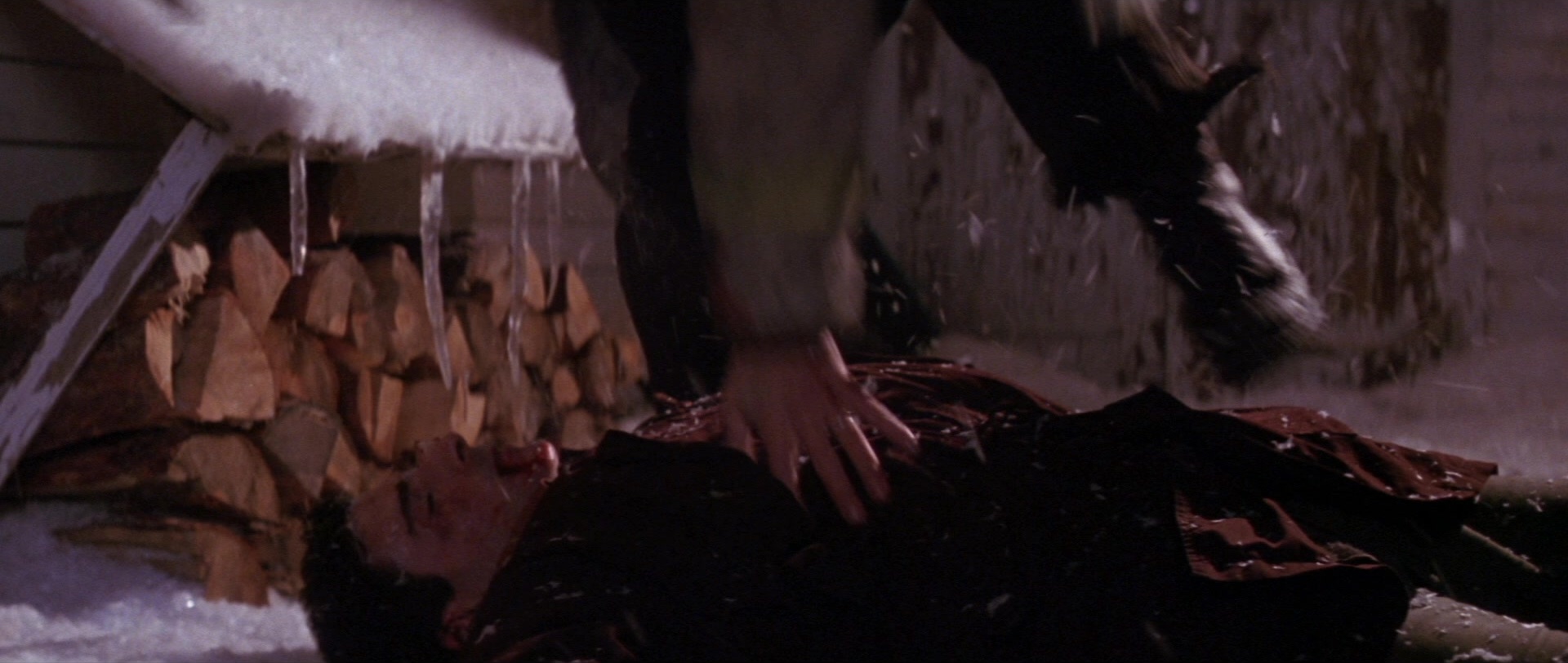 Die Hard 2 (1990), wide, 2.36:1 — film still