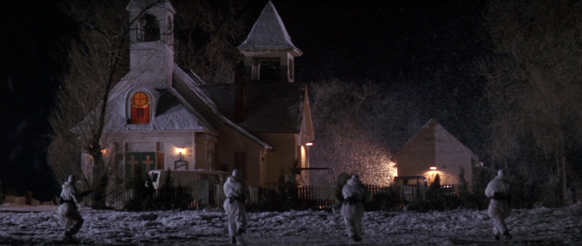 Die Hard 2 (1990), wide, 2.36:1 — film still