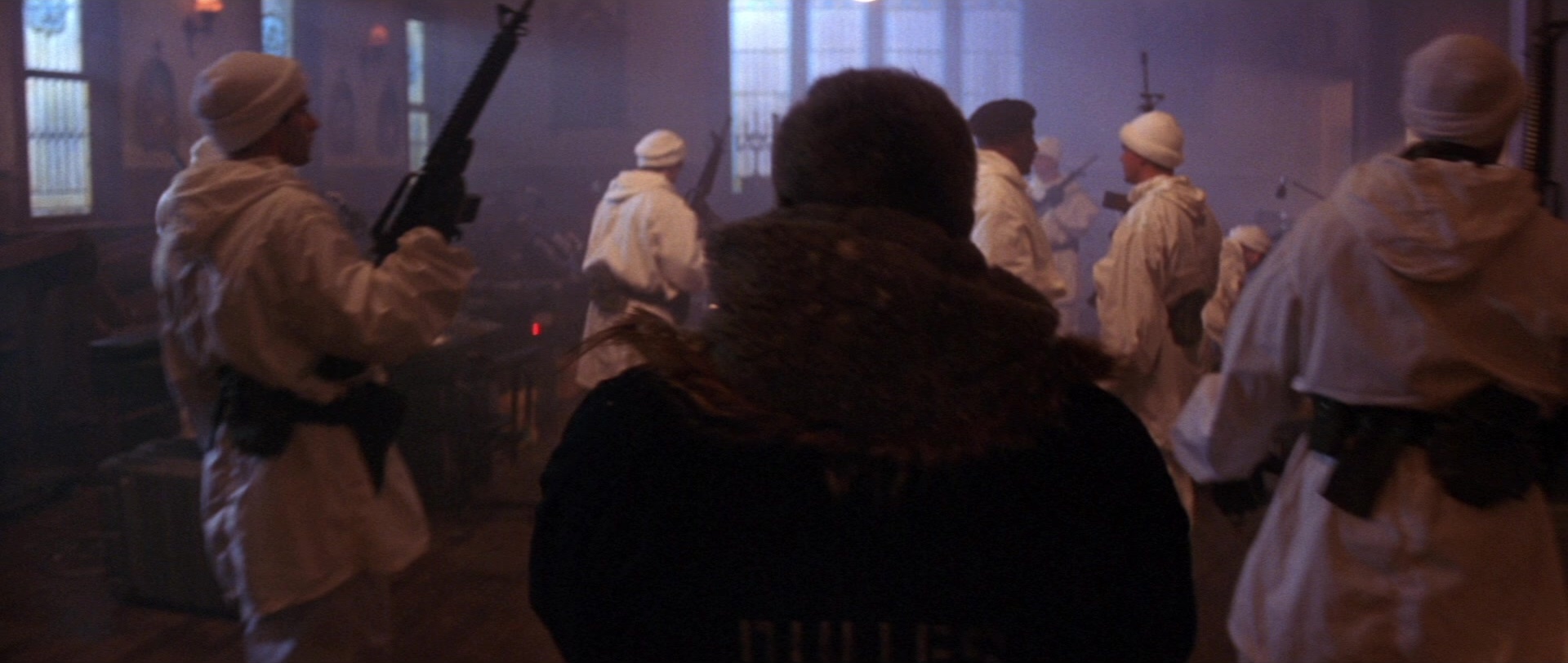 Die Hard 2 (1990), wide, 2.36:1 — film still