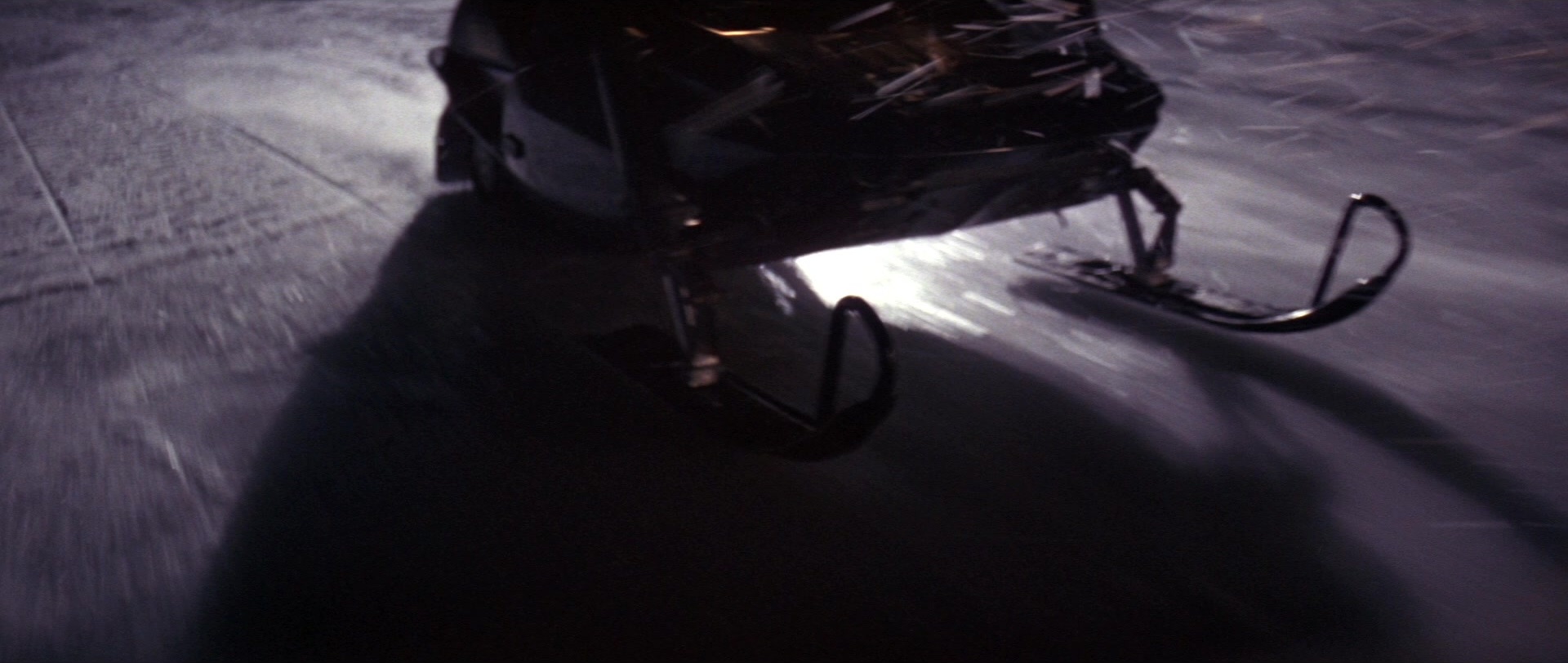 Die Hard 2 (1990), wide, 2.36:1 — film still