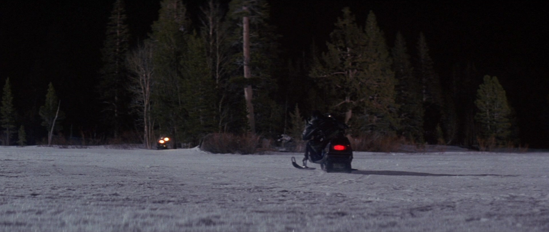Die Hard 2 (1990), wide, 2.36:1 — film still