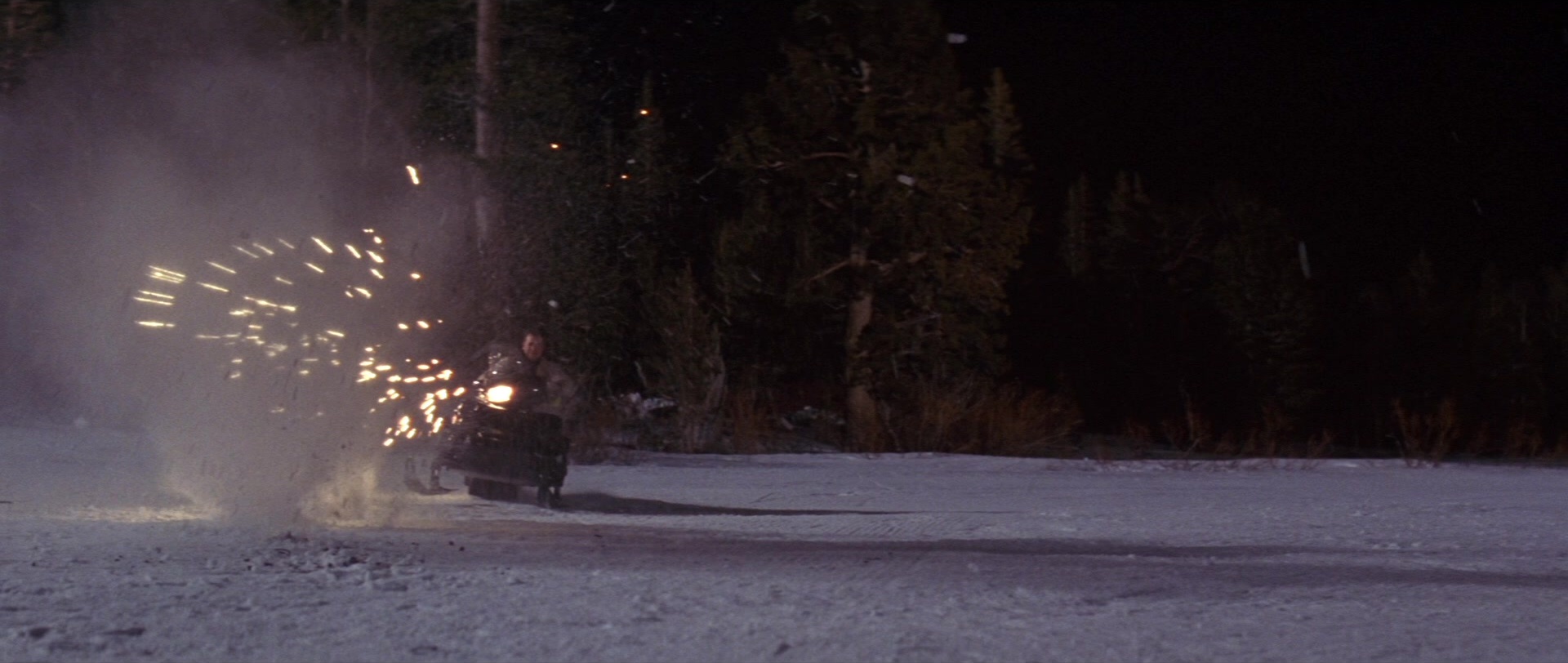 Die Hard 2 (1990), unknown, 2.36:1 — film still