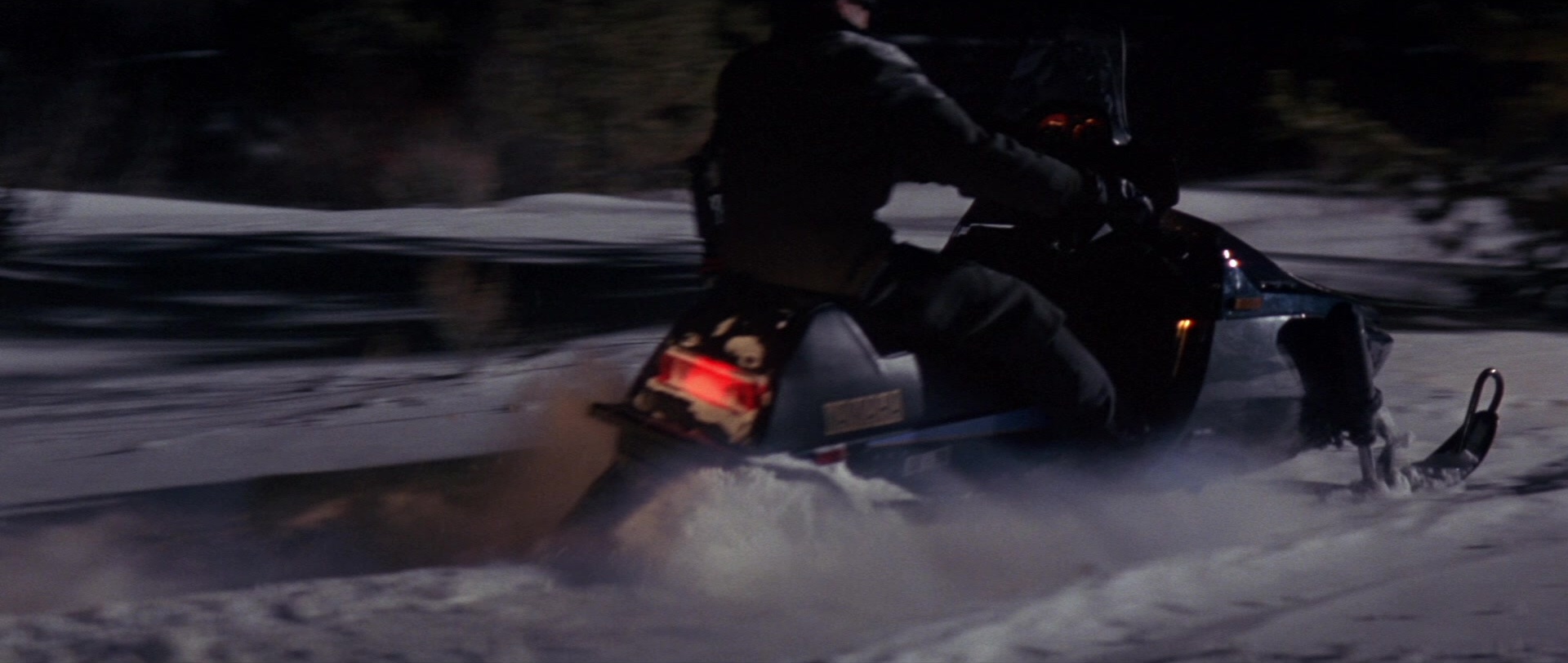 Die Hard 2 (1990), wide, 2.36:1 — film still