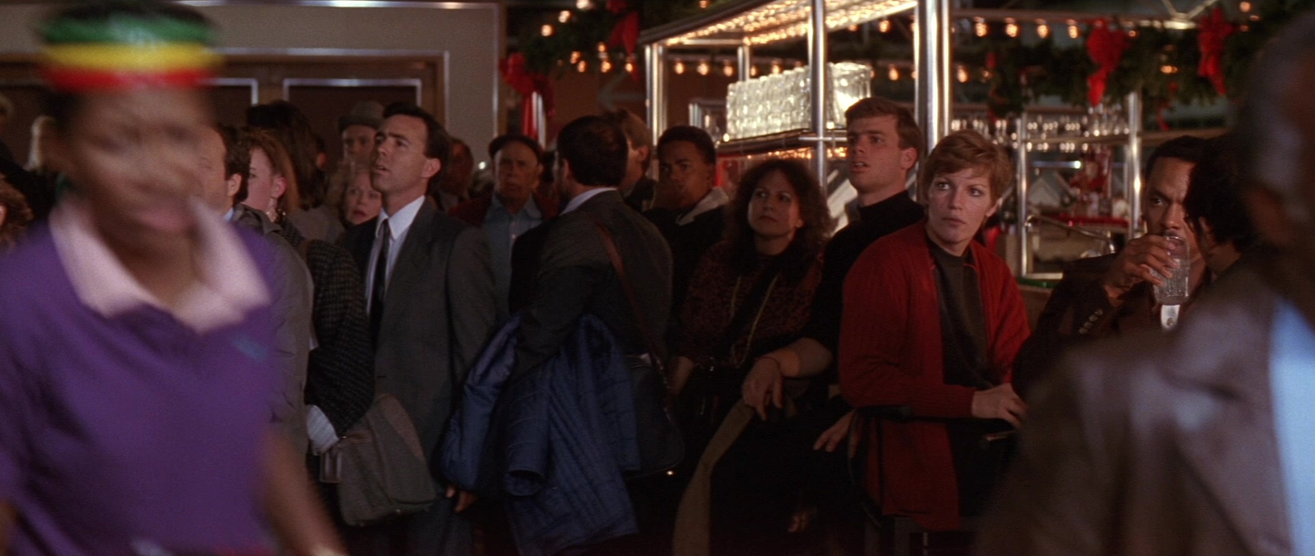 Die Hard 2 (1990), medium, 2.36:1 — film still