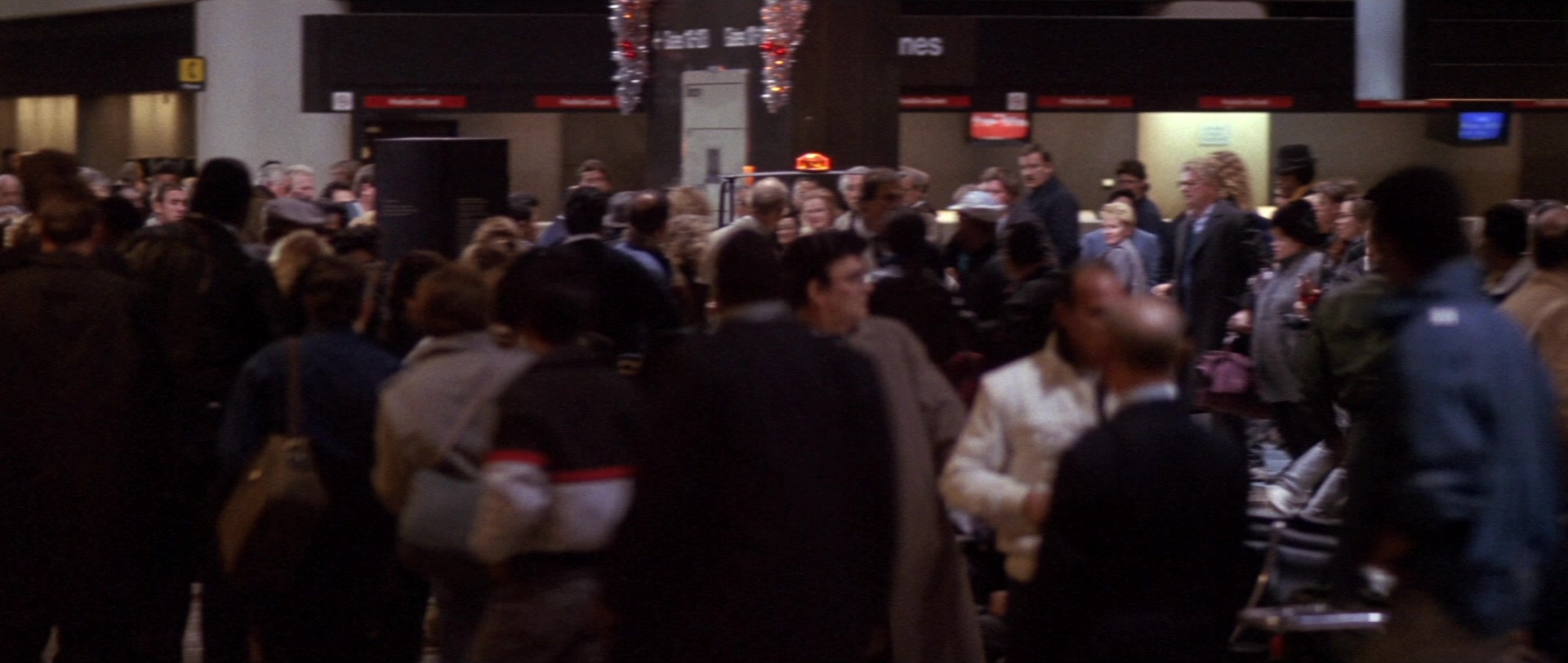 Die Hard 2 (1990), wide, 2.36:1 — film still