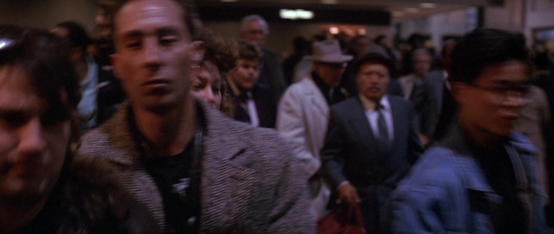 Die Hard 2 (1990), medium, 2.36:1 — film still