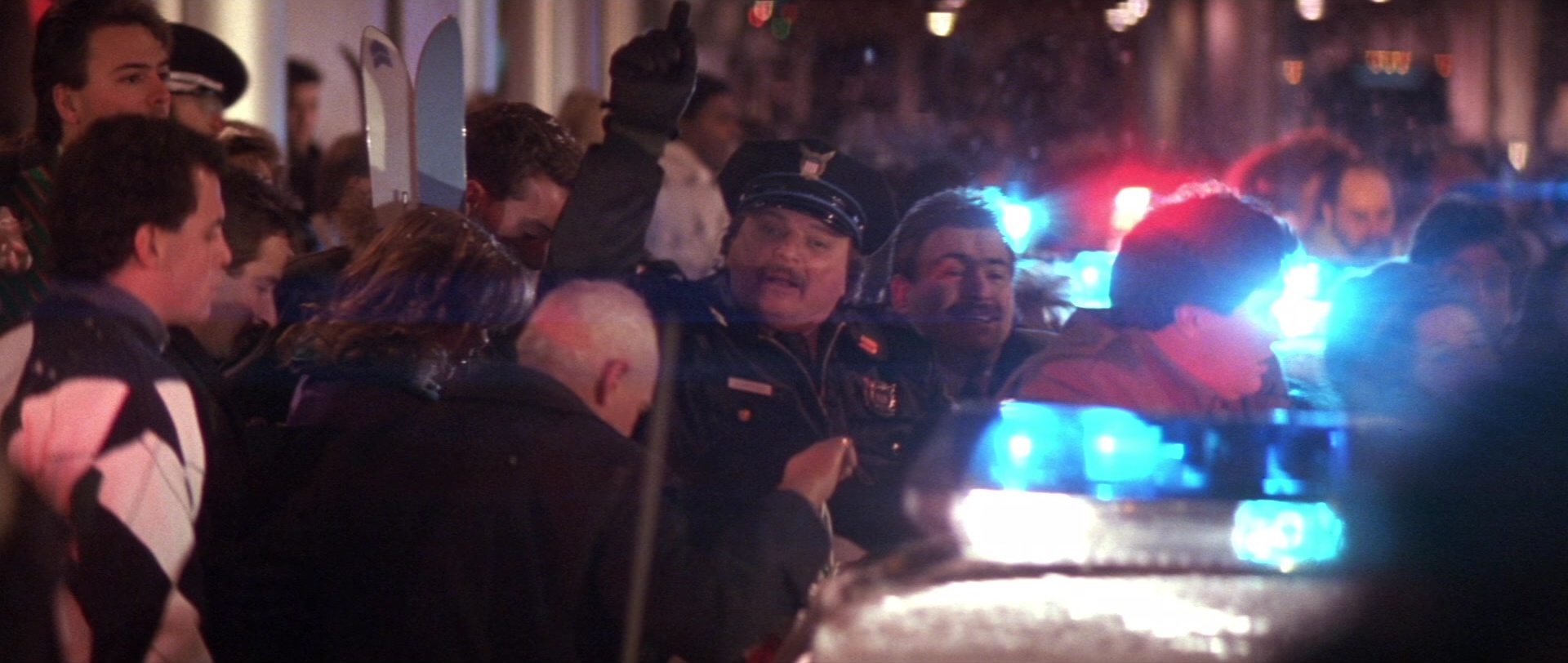 Die Hard 2 (1990), wide, 2.36:1 — film still