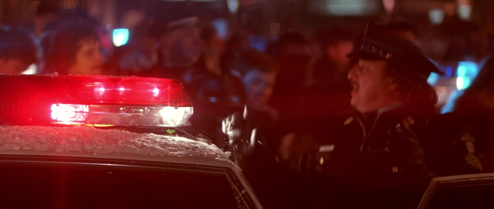 Die Hard 2 (1990), wide, 2.36:1 — film still