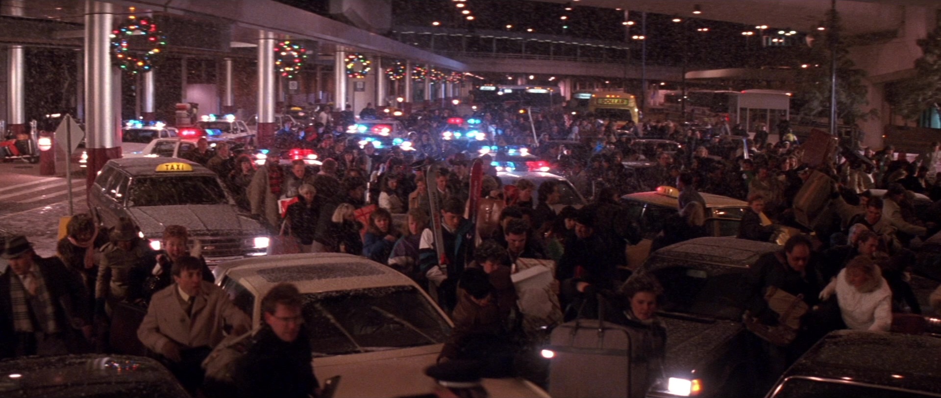 Die Hard 2 (1990), wide, 2.36:1 — film still