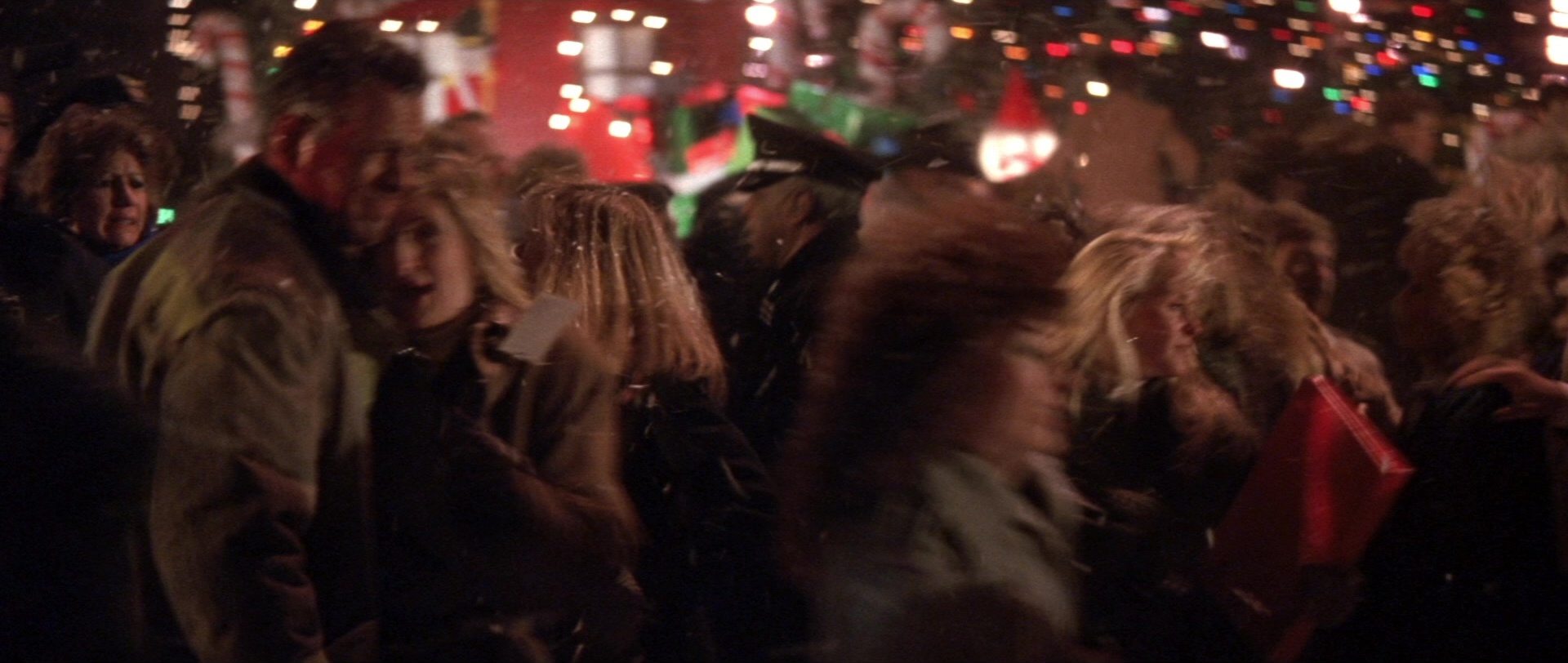 Die Hard 2 (1990), wide, 2.36:1 — film still
