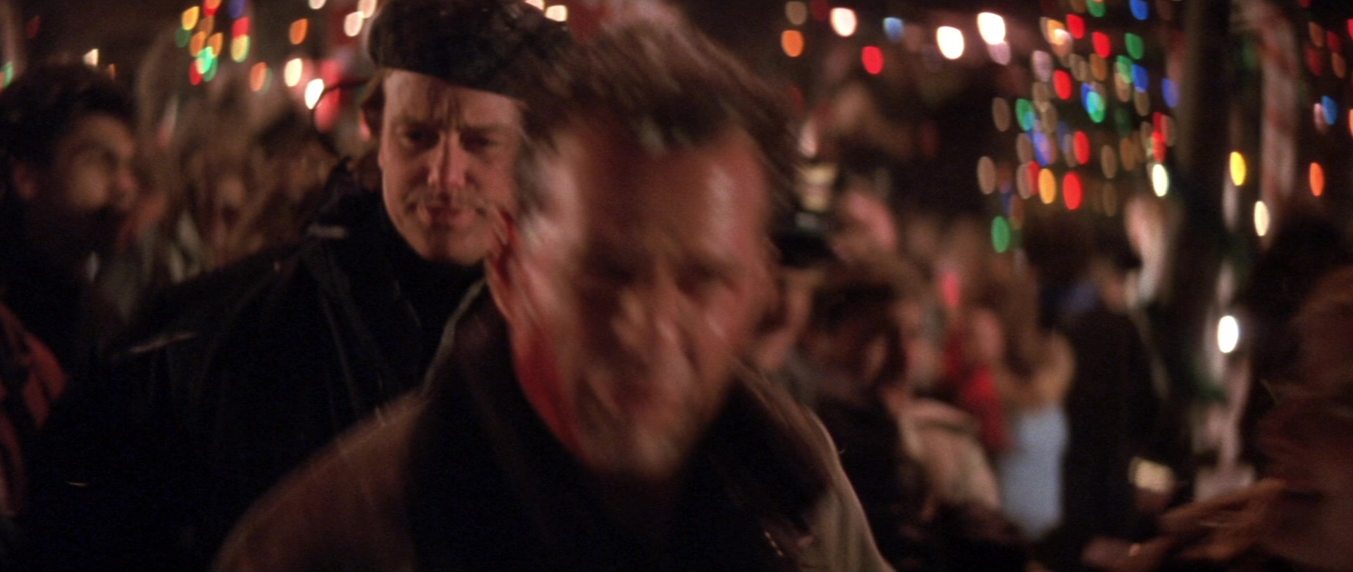 Die Hard 2 (1990), wide, 2.36:1 — film still