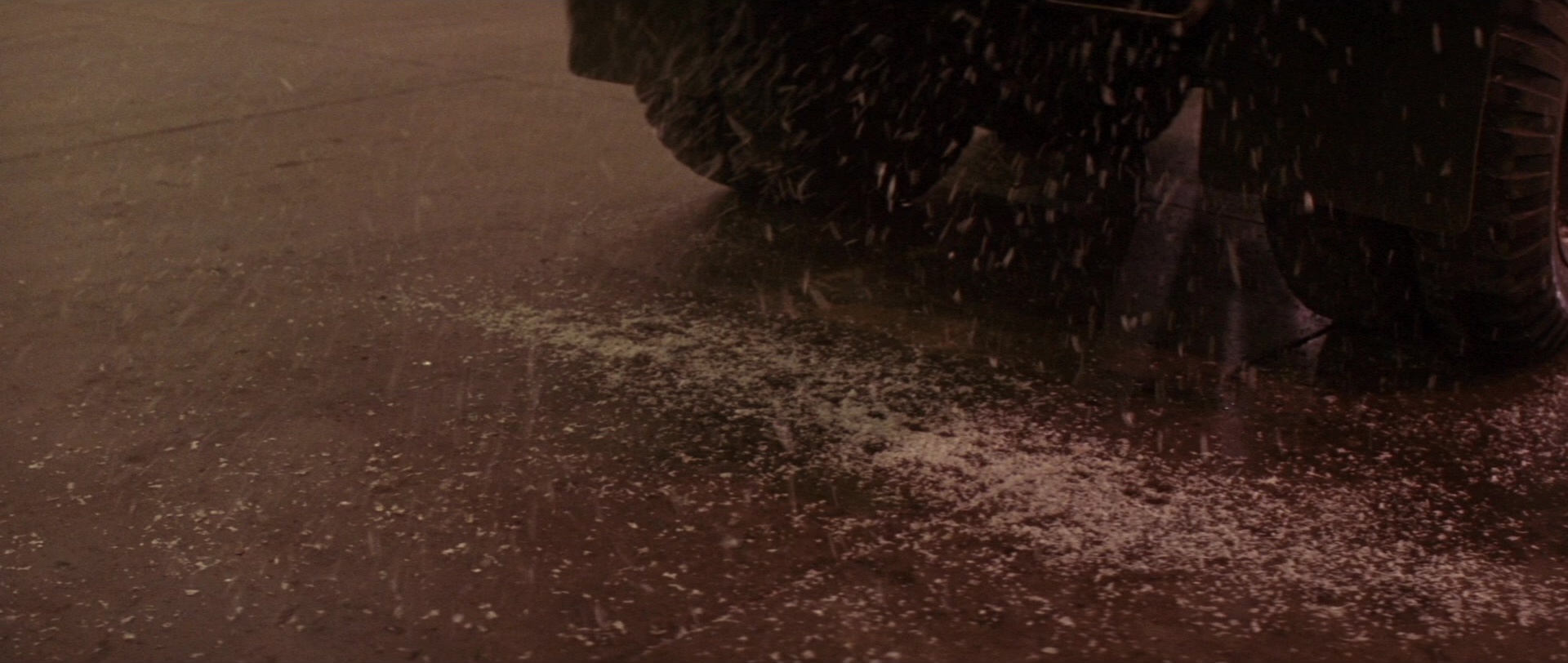 Die Hard 2 (1990), unknown, 2.36:1 — film still
