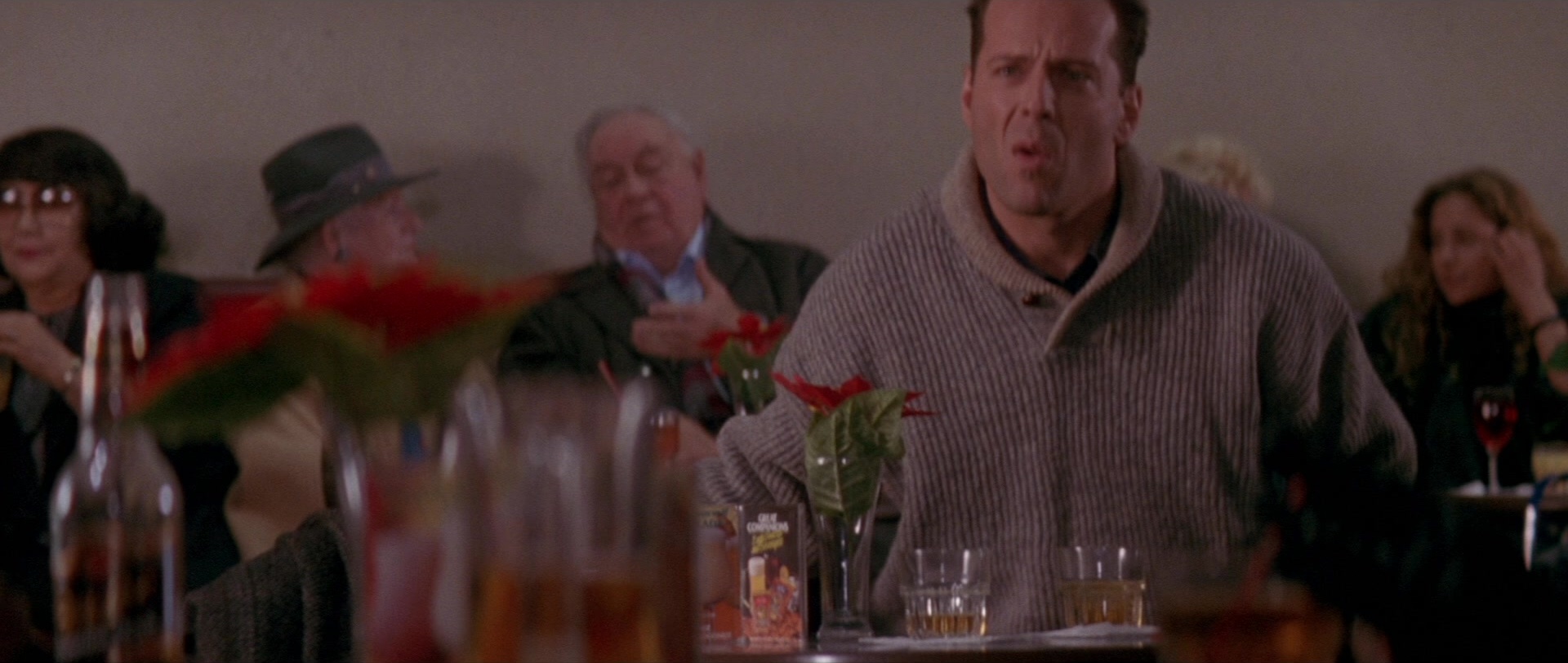 Die Hard 2 (1990), wide, 2.36:1 — film still