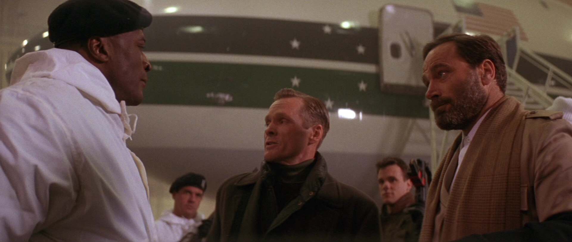 Die Hard 2 (1990), wide, 2.36:1 — film still
