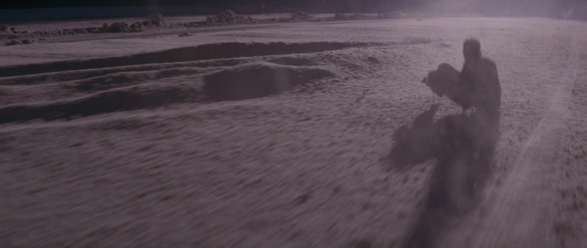 Die Hard 2 (1990), wide, 2.36:1 — film still