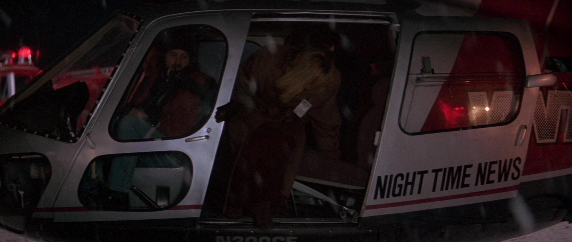 Die Hard 2 (1990), wide, 2.36:1 — film still