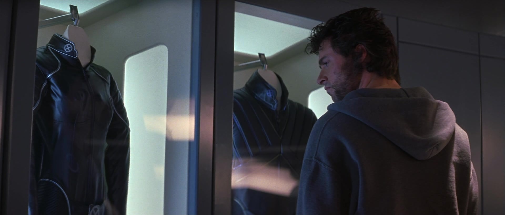 X-Men (2000), wide, 2.35:1 — film still