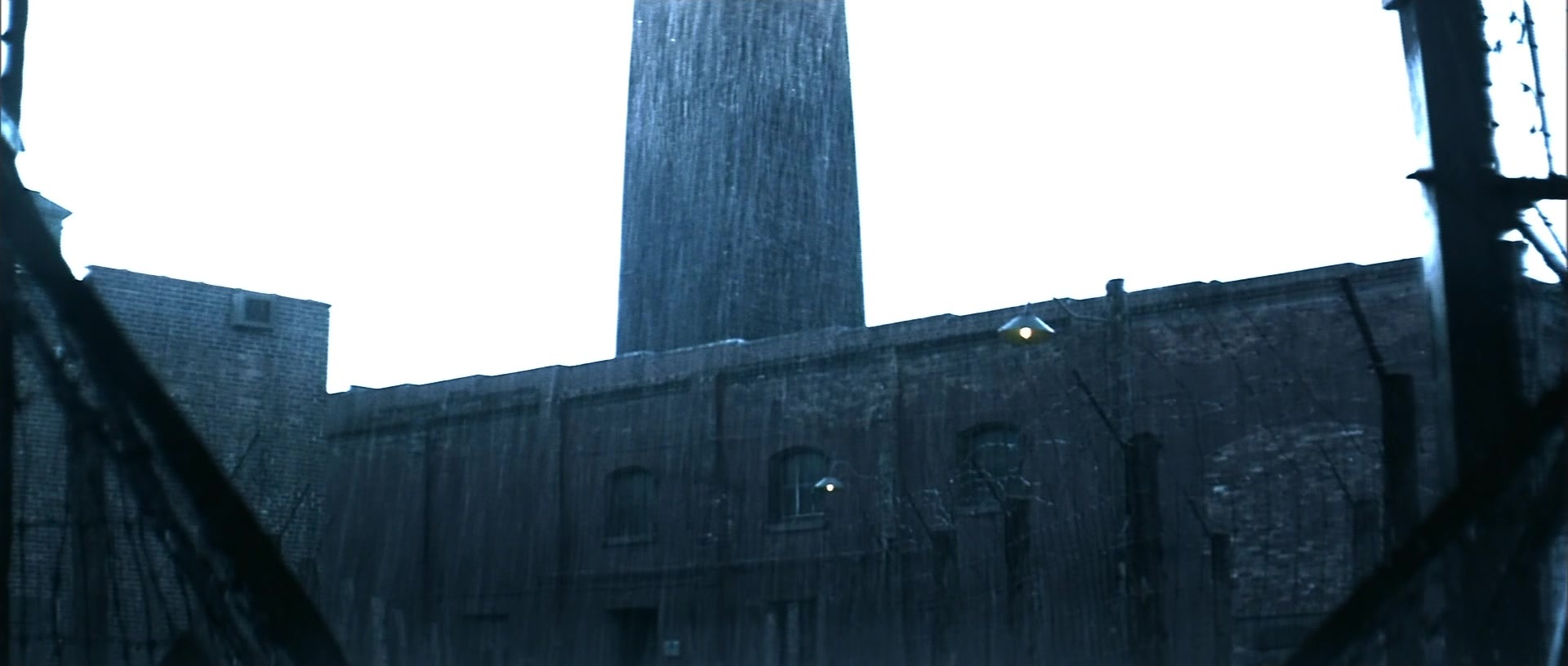 X-Men (2000), wide, 2.35:1 — film still