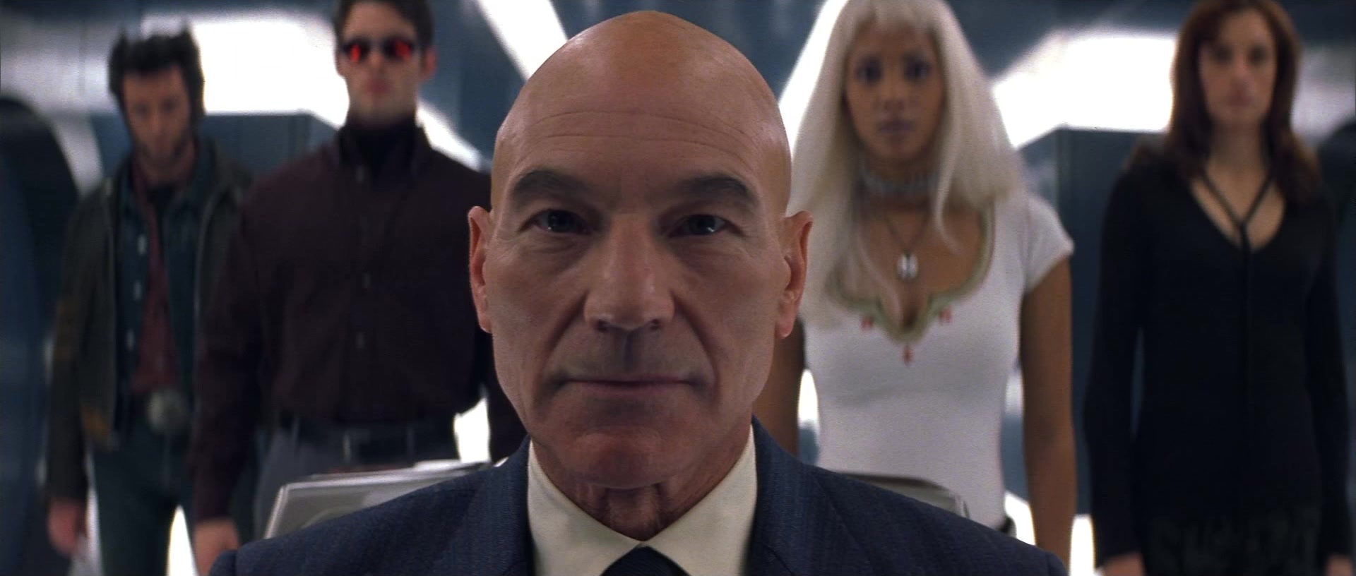 X-Men (2000), close, 2.35:1 — film still