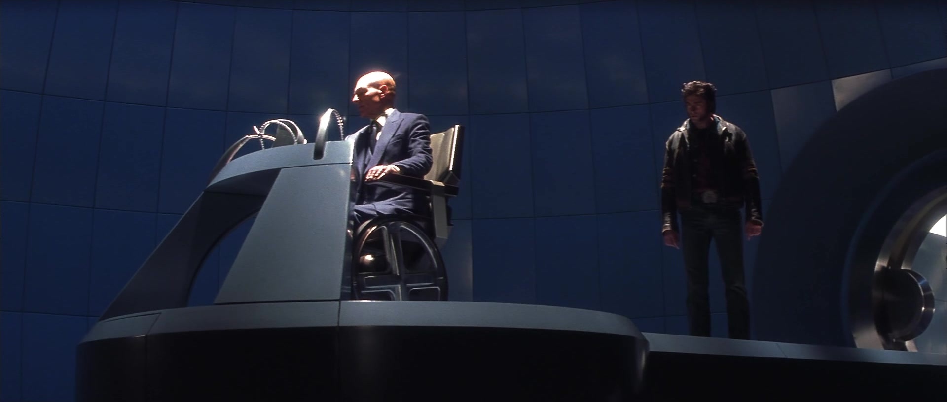 X-Men (2000), wide, 2.35:1 — film still