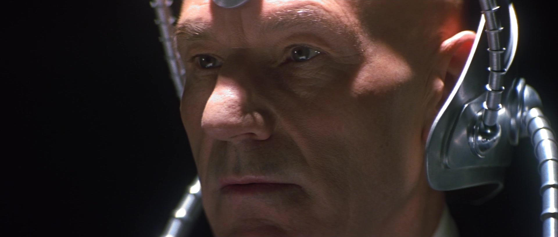 X-Men (2000), unknown, 2.35:1 — film still
