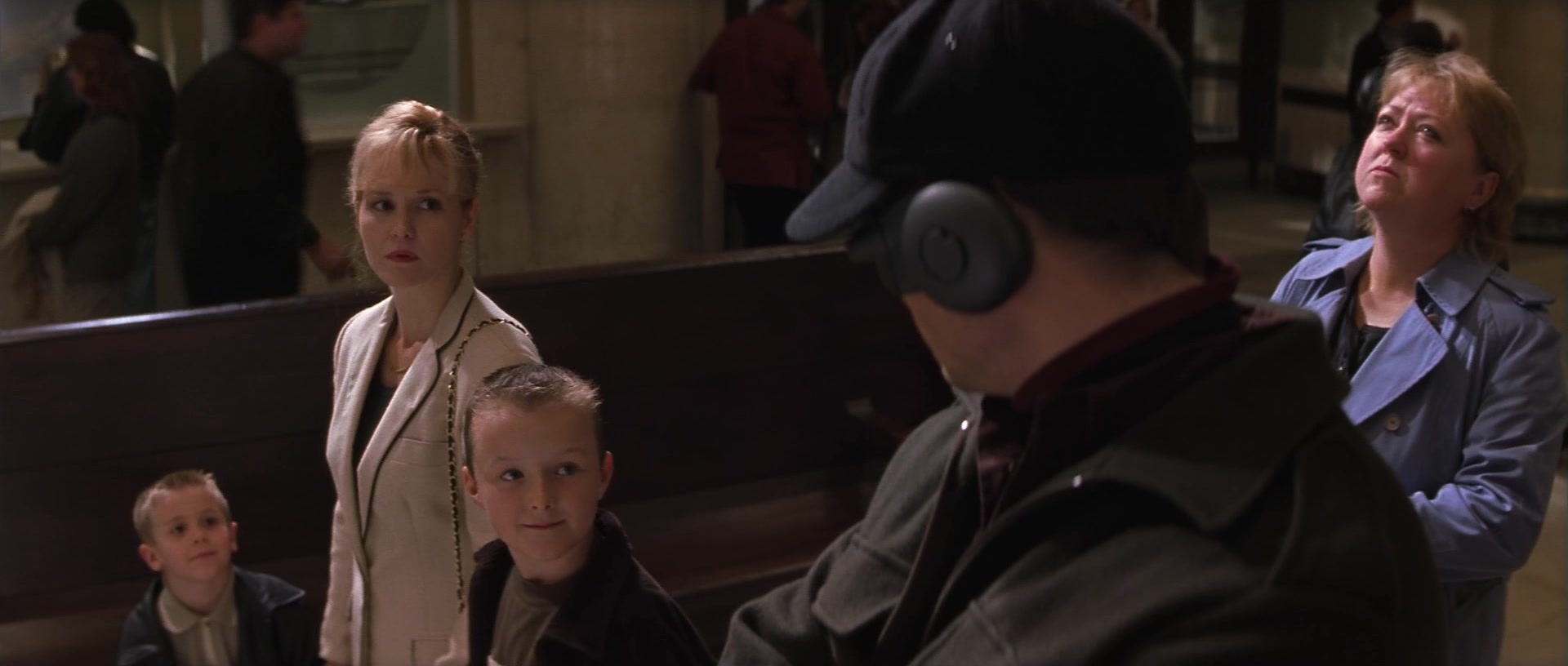 X-Men (2000), wide, 2.35:1 — film still