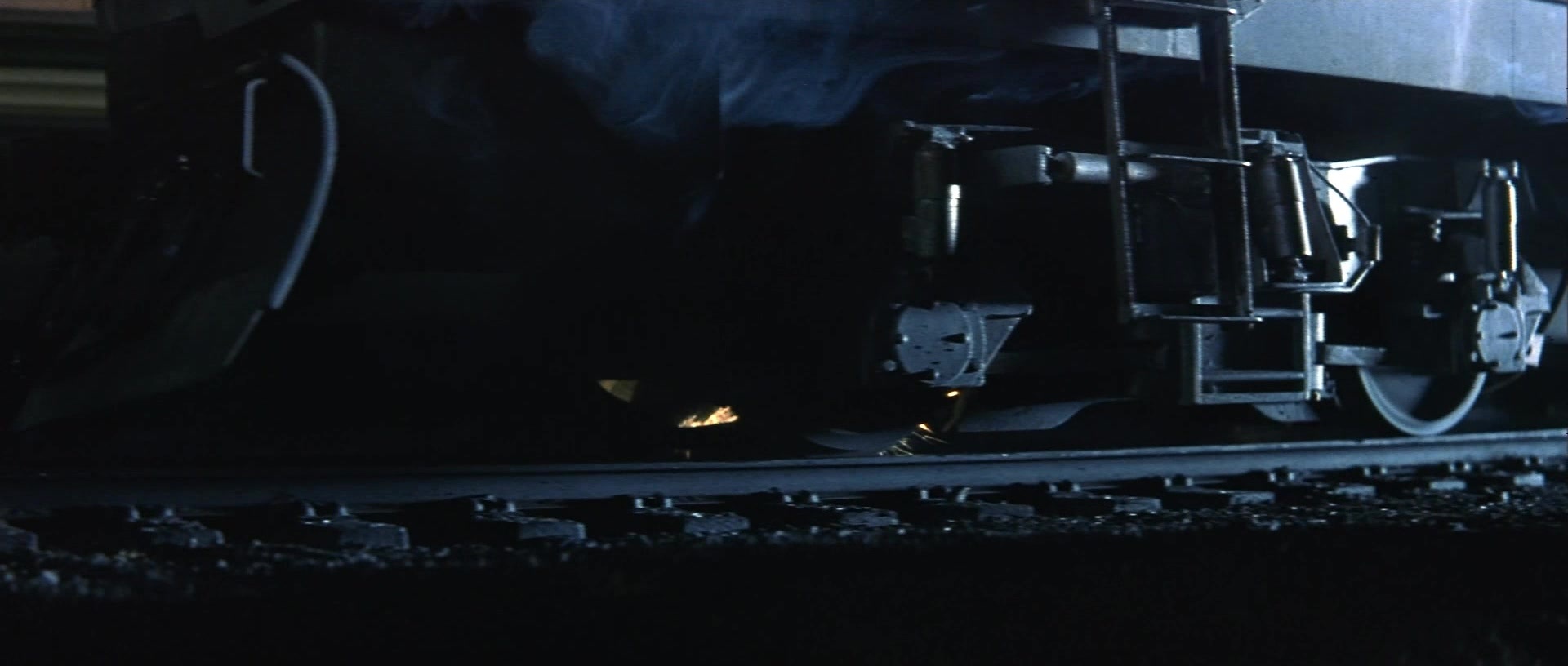 X-Men (2000), wide, 2.35:1 — film still