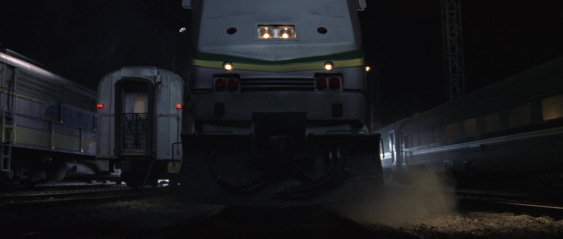 X-Men (2000), wide, 2.35:1 — film still
