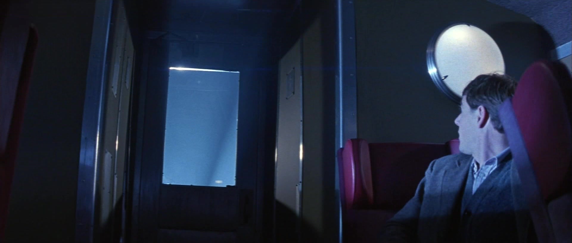 X-Men (2000), close, 2.35:1 — film still