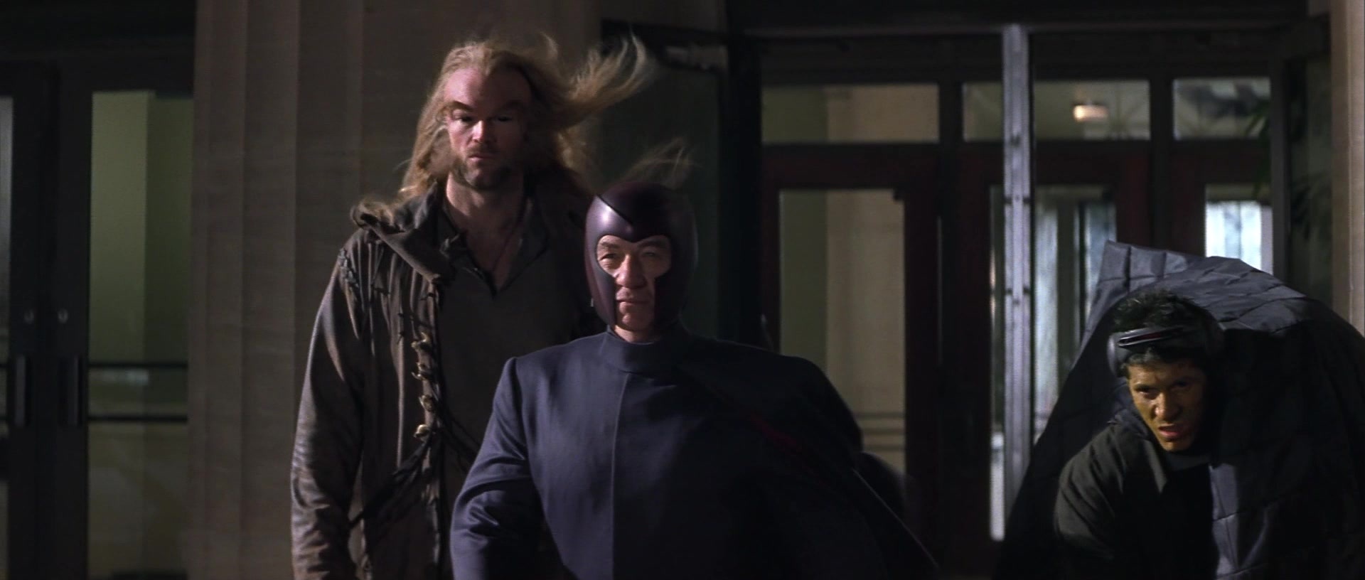 X-Men (2000), wide, 2.35:1 — film still