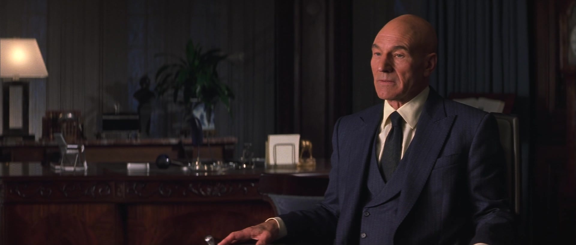 X-Men (2000), wide, 2.35:1 — film still
