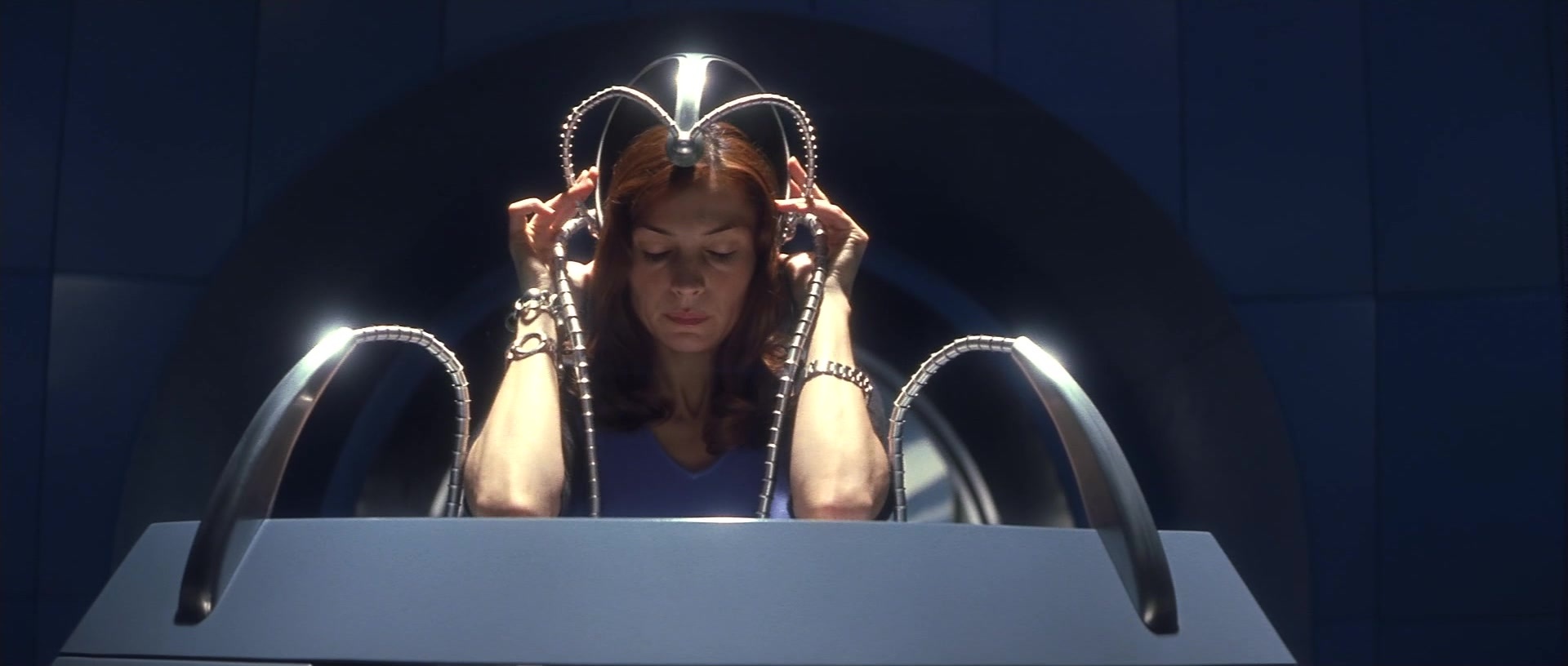 X-Men (2000), wide, 2.35:1 — film still