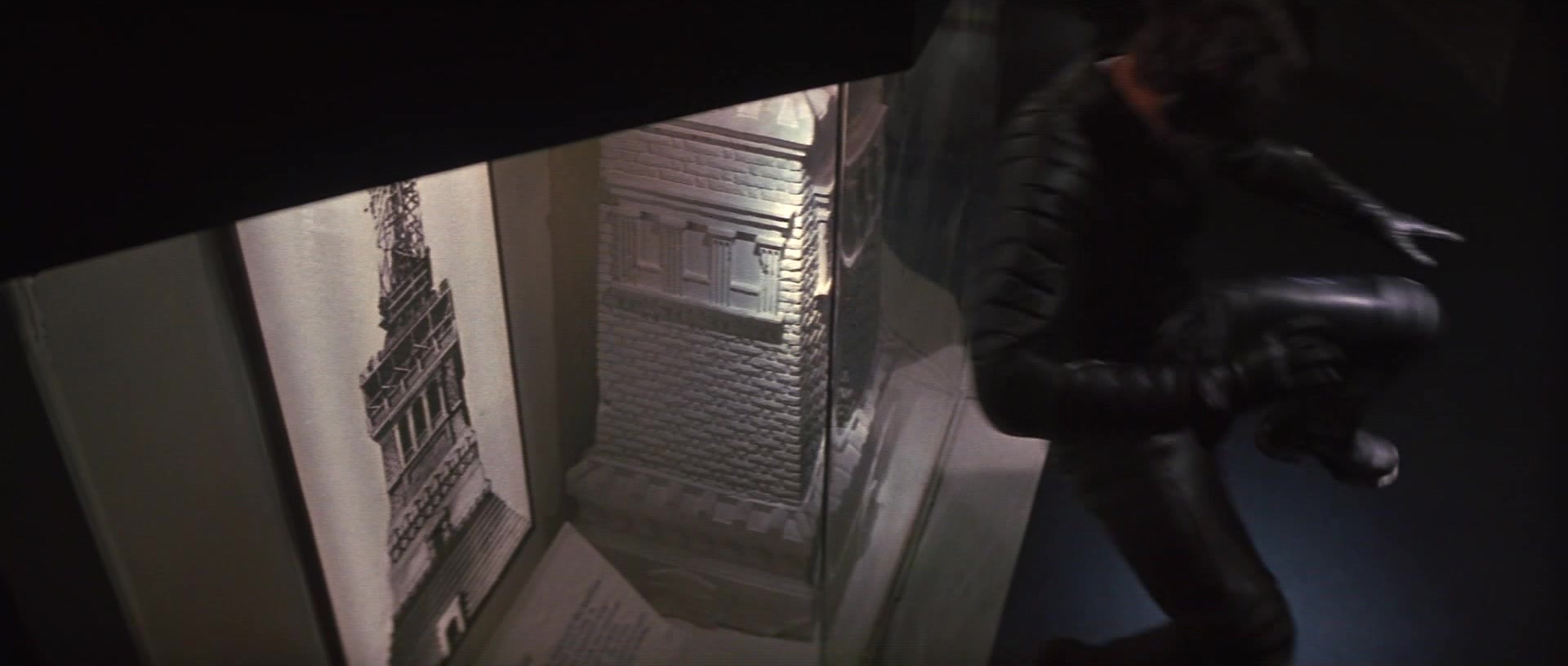 X-Men (2000), unknown, 2.35:1 — film still