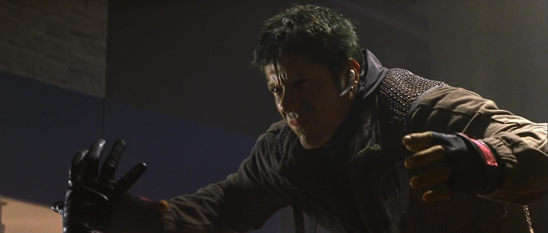 X-Men (2000), wide, 2.35:1 — film still